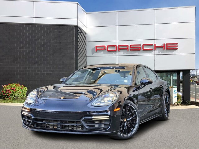 2019 Porsche Panamera GTS AWD