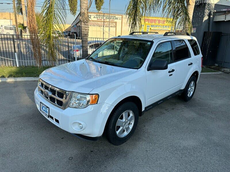 2010 Ford Escape usados en venta cerca de Encino, CA (con fotos) - CarGurus