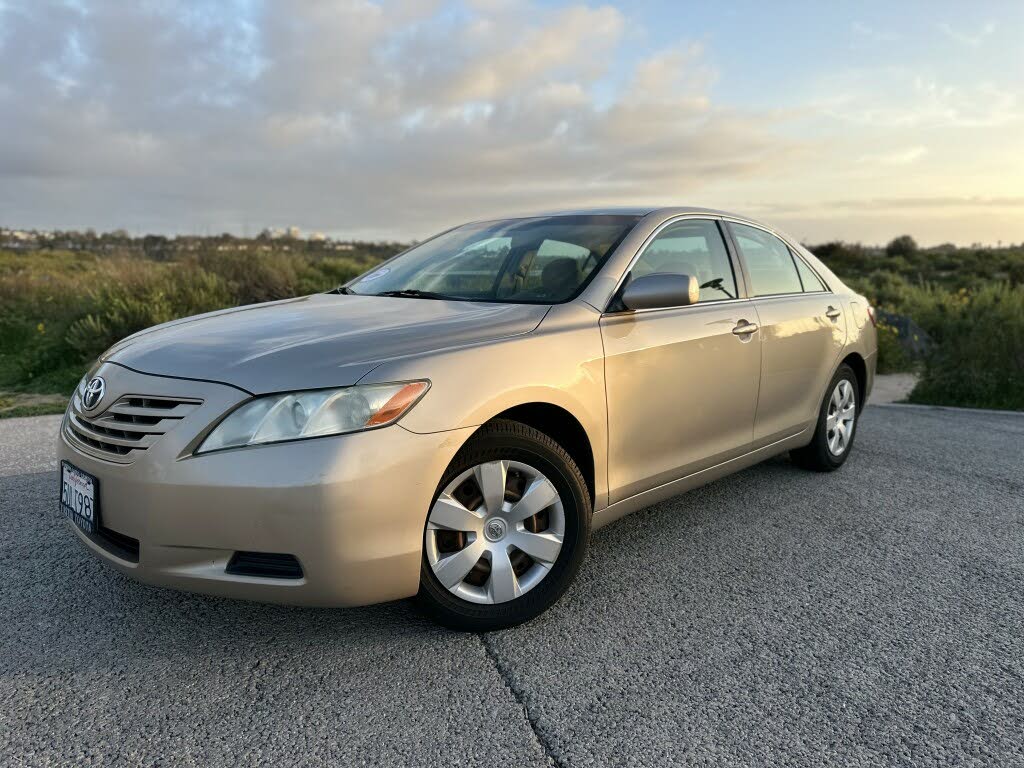 Used 2007 Toyota Camry Sedan 4D LE Ratings Values Reviews  Awards