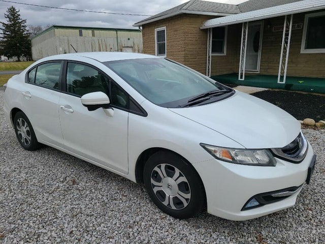 2014 Honda Civic Hybrid FWD with Navigation and Leather