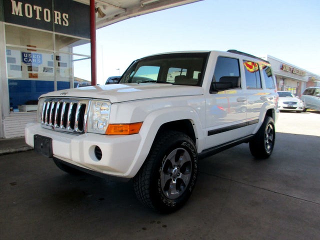 Used 2008 Jeep Commander Sport for Sale (with Photos) - CarGurus