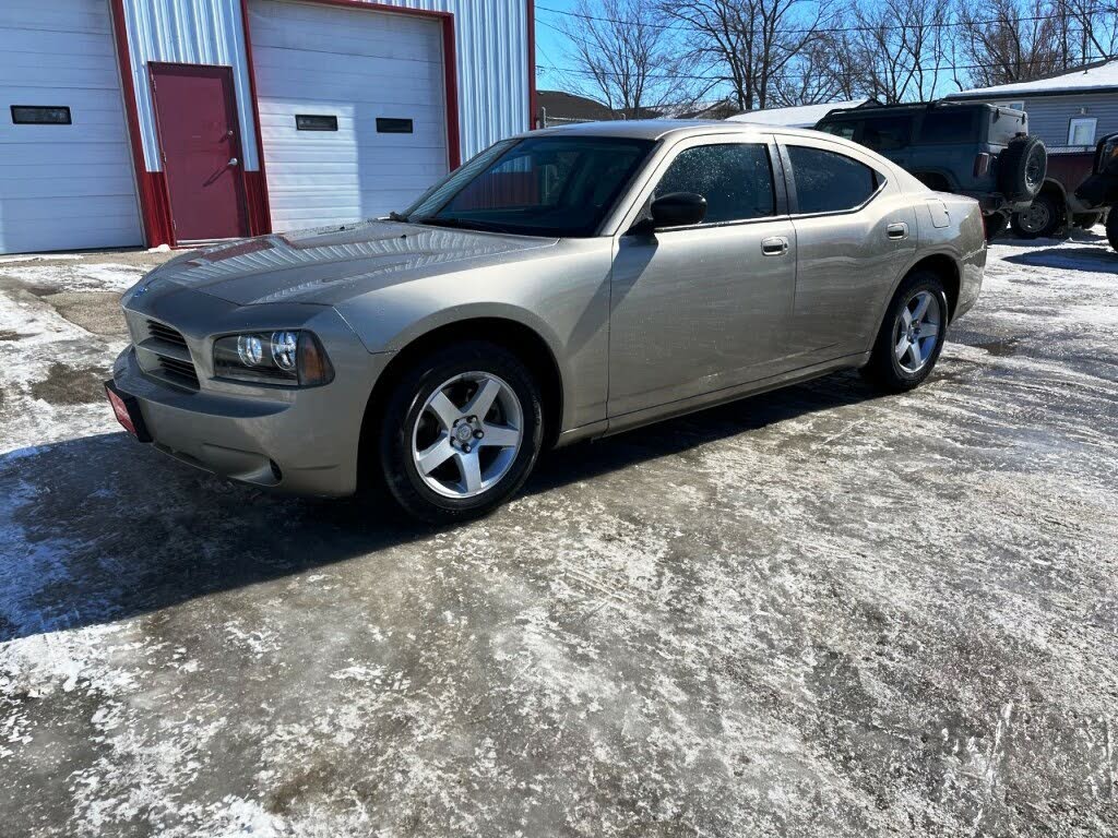 4 Used 2011 Dodge Charger SE RWD for Sale 