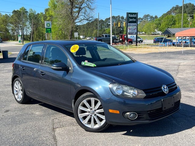 2012 Volkswagen Golf TDI with Sunroof and Nav
