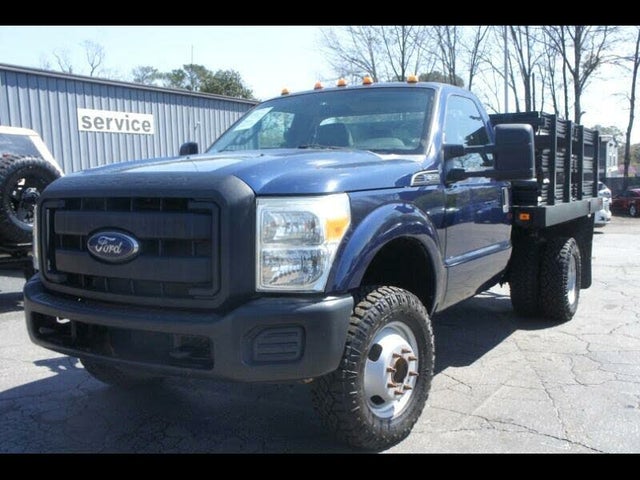 2012 Ford F-350 Super Duty Chassis XLT DRW 4WD