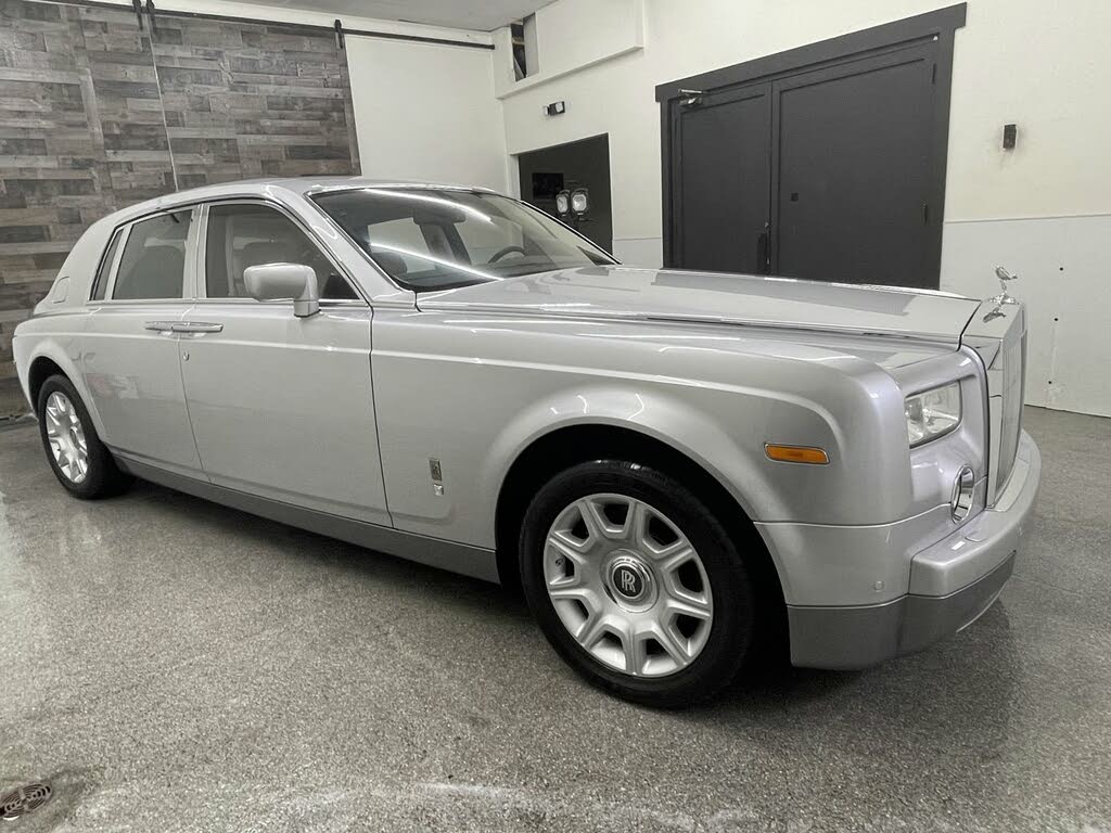 No Reserve 16kMile 2004 RollsRoyce Phantom for sale on BaT Auctions   sold for 77000 on February 28 2020 Lot 28479  Bring a Trailer