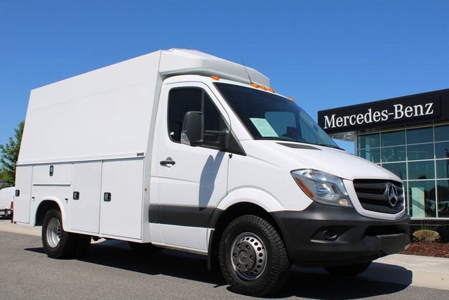 2017 Mercedes-Benz Sprinter Cab Chassis 3500XD 144 RWD