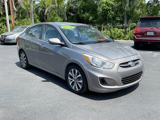 Hyundai Accent ra mắt thế hệ mới tại Ấn Độ  Vatgia Hỏi  Đáp