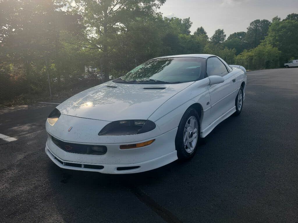 Los 50 mejores 1996 Chevrolet Camaro en venta, ahorros desde $1,638