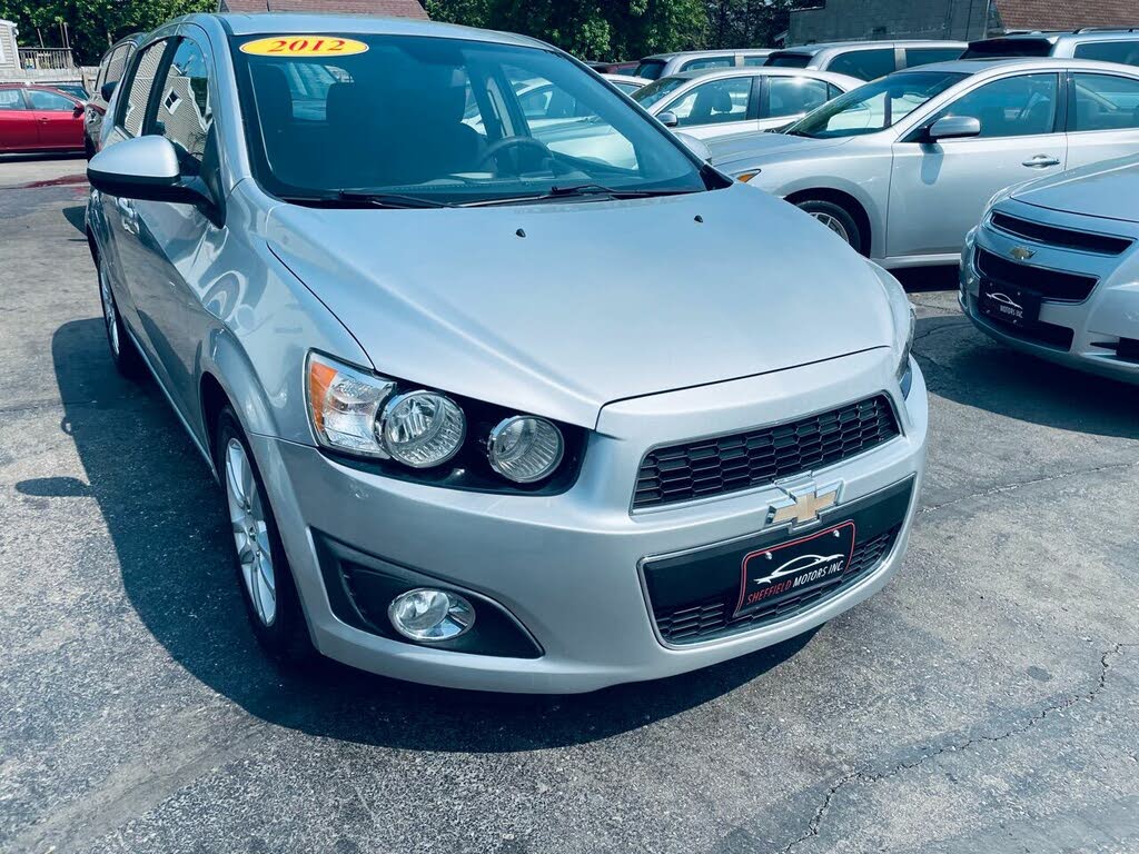 Used Chevrolet Sonic 2LS Hatchback FWD for Sale (with Photos) - CarGurus