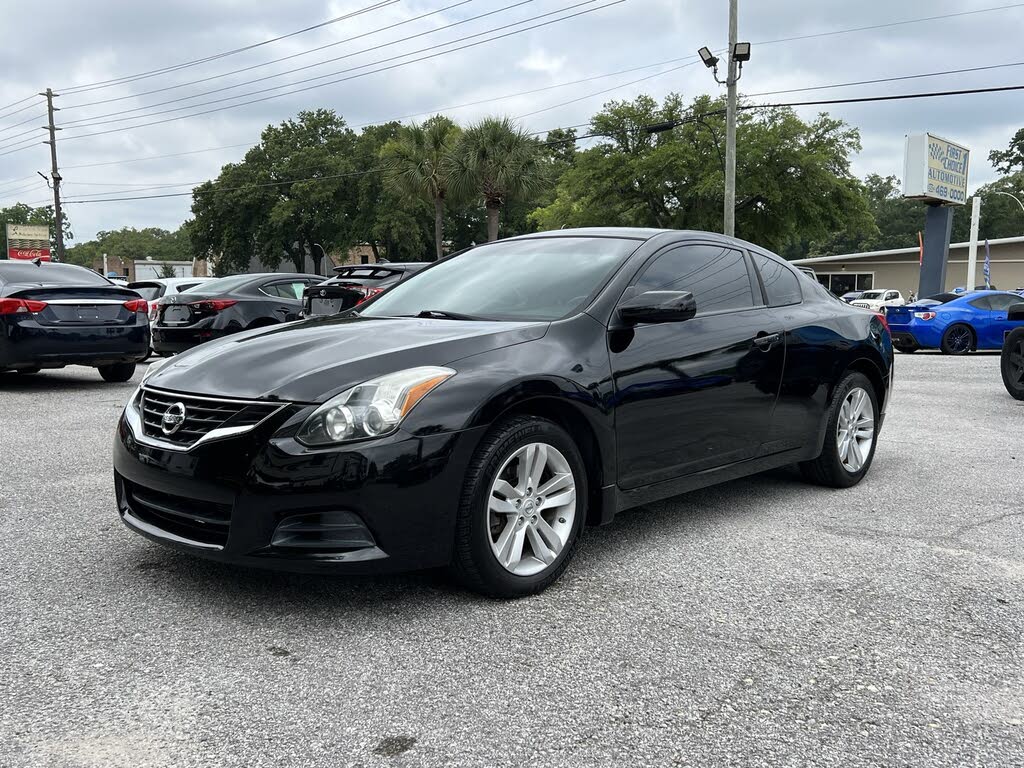 2009 nissan altima coupe black