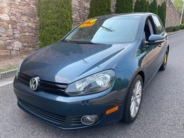 2013 Volkswagen Golf TDI with Sunroof and Nav