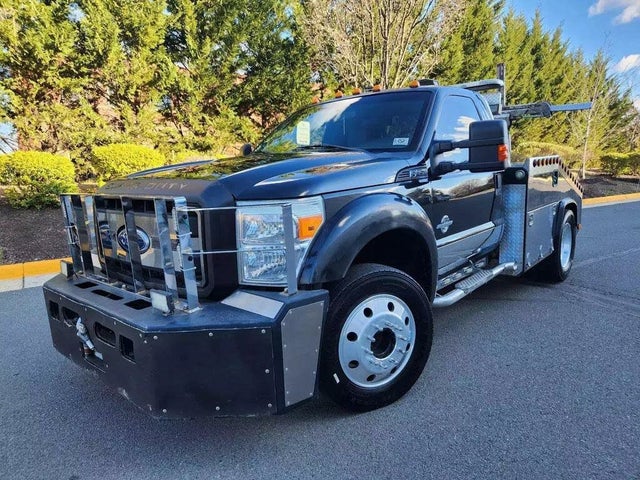 Ford F-450 Super Duty Chassis 2011