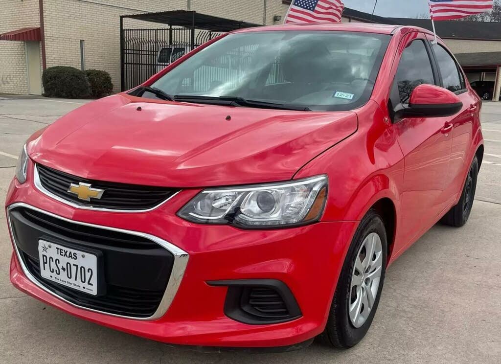  Los 50 mejores Chevrolet Sonic usados ​​en venta en Houston, ahorros desde $1,516