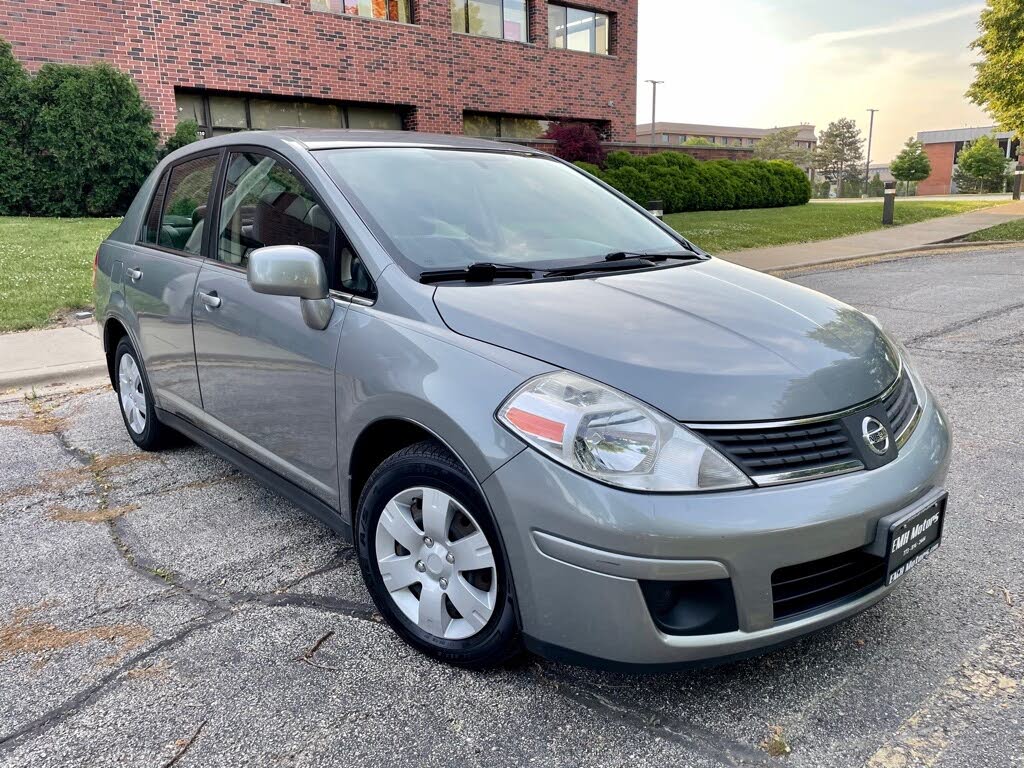 2007 nissan versa sl hatchback for sale