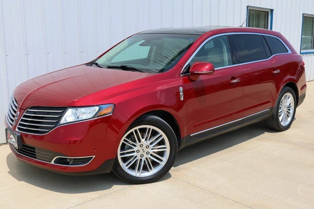 2019 Lincoln MKT Reserve AWD