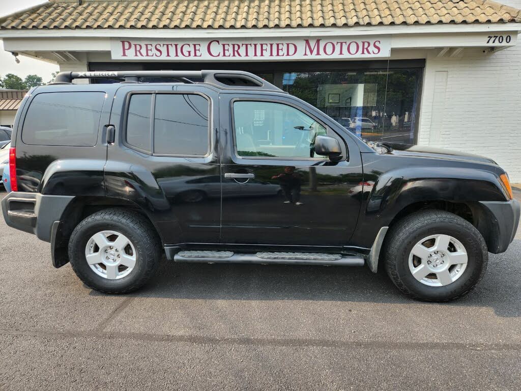 2008 black nissan xterra