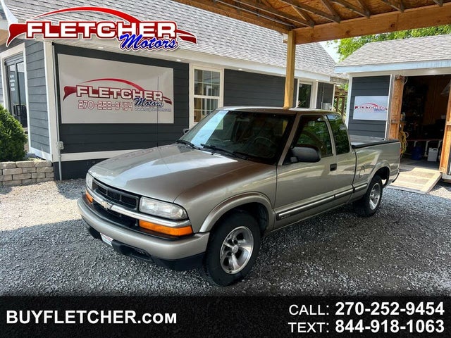 2001 Chevrolet S-10 LS Extended Cab RWD