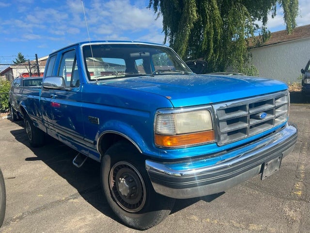1994 Ford F-250 2 Dr XL Extended Cab LB