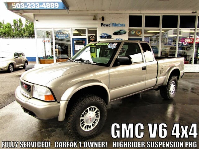 2001 GMC Sonoma SLS Extended Cab Short Bed 4WD