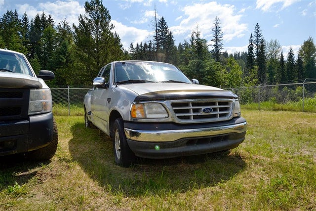 1999 Ford F-150 XL Extended Cab Stepside SB