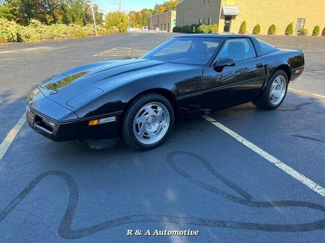 1990 Chevrolet Corvette ZR1 Coupe RWD