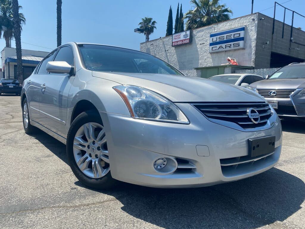 2010 altima for sale