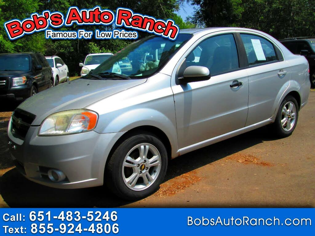 2009 Chevrolet Aveo: Small, Cheerful, Green