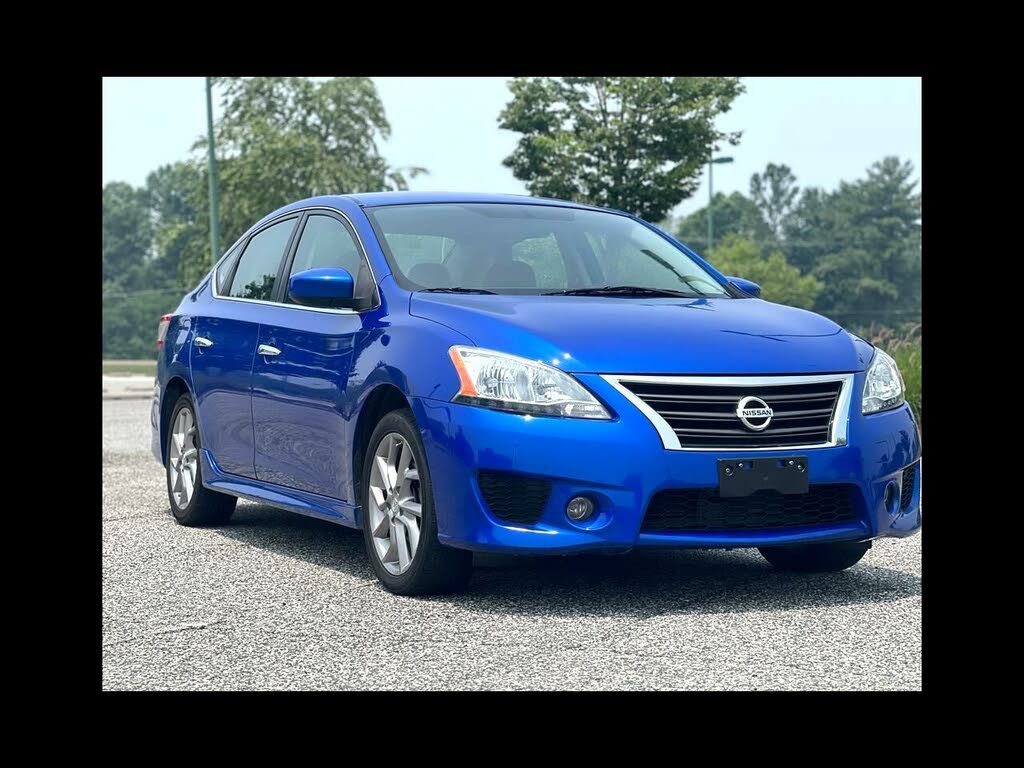 blue nissan sentra 2014