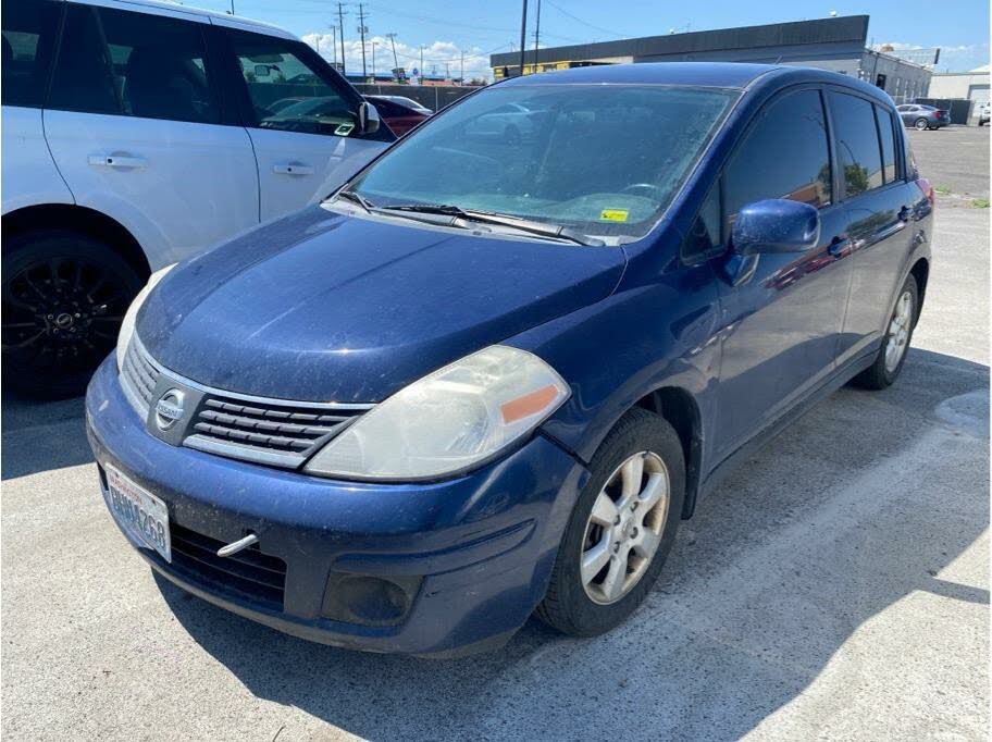 2000 nissan versa