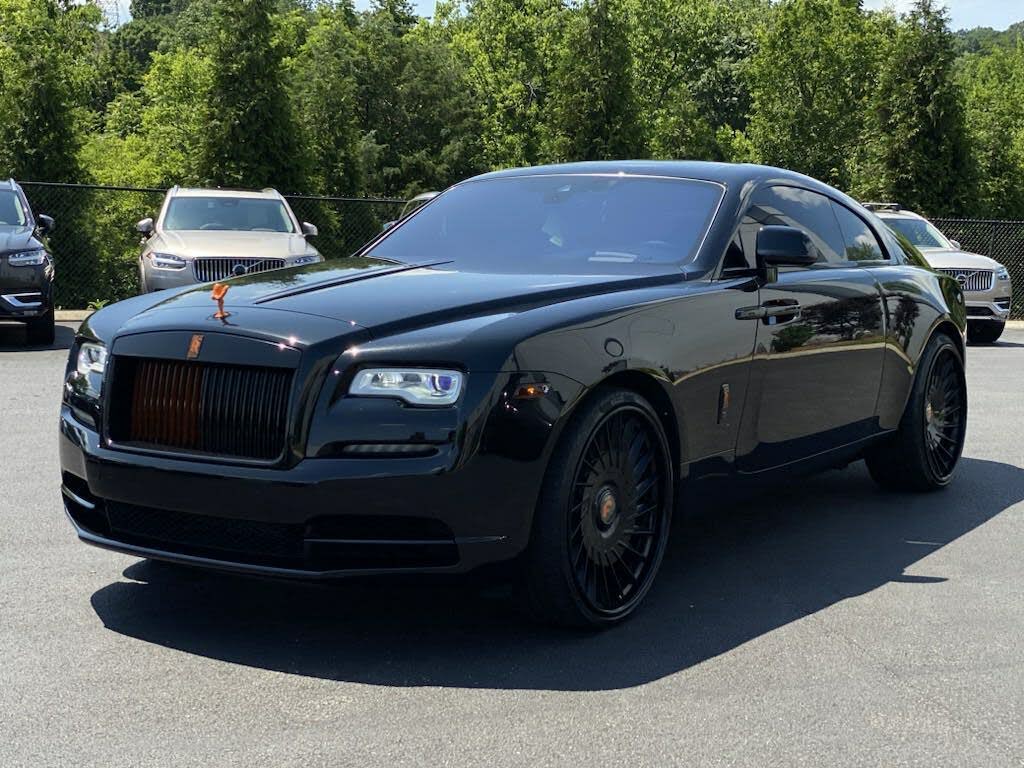 RollsRoyces Black Badge Ghost Is Made for the Cool Kids