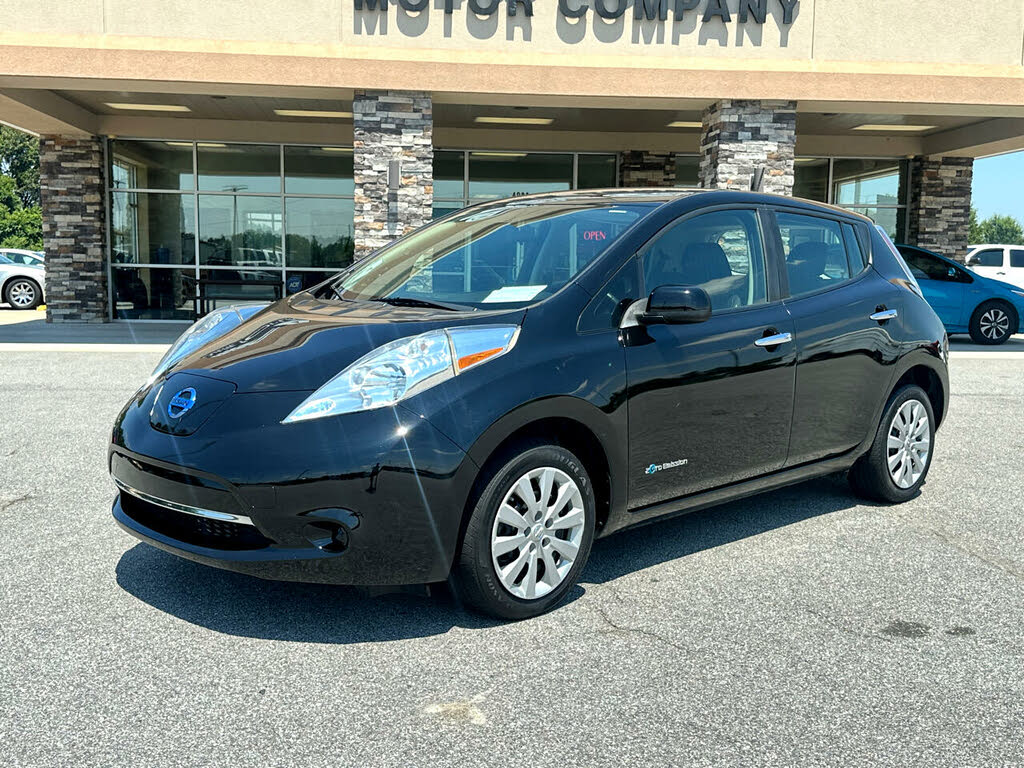 2015 Nissan LEAF S