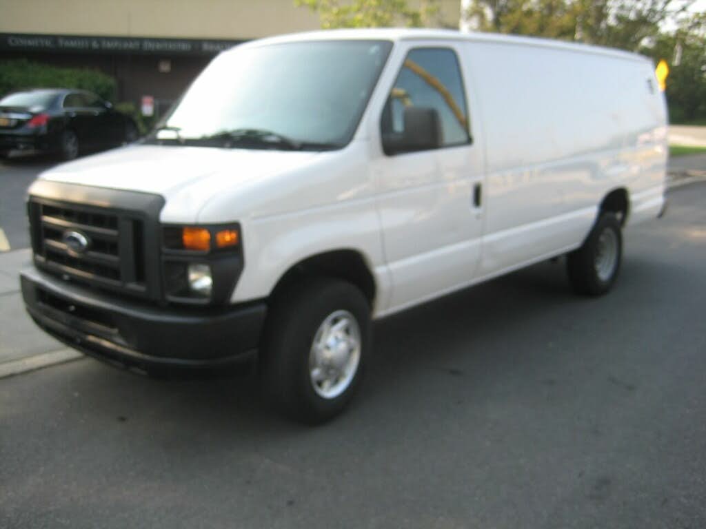 2012 Ford E-Series E-250 Extended Cargo Van