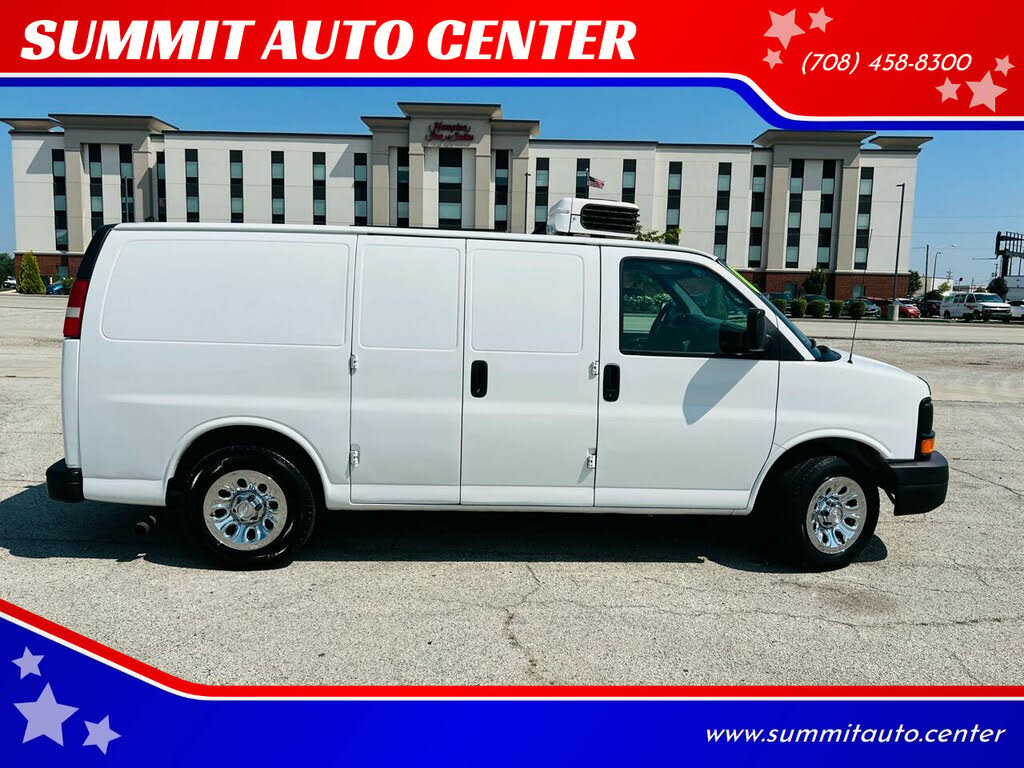 2009 Chevrolet Express Cargo 1500 RWD