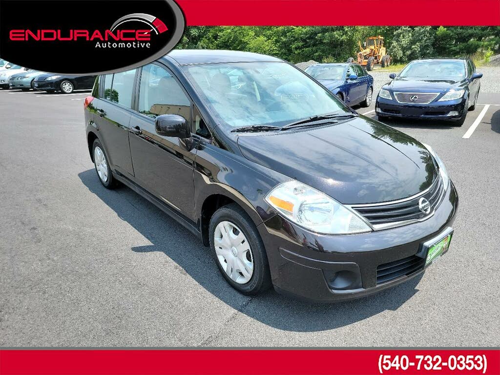 nissan versa 20010