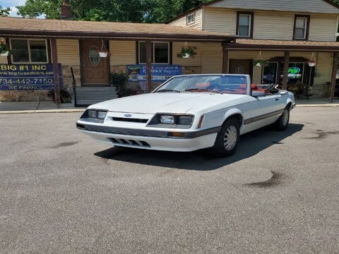 1986 Ford Mustang LX Convertible RWD