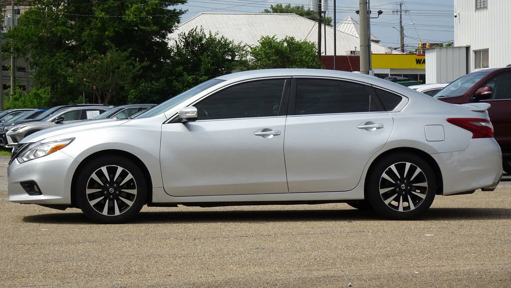 2018 altima cargurus