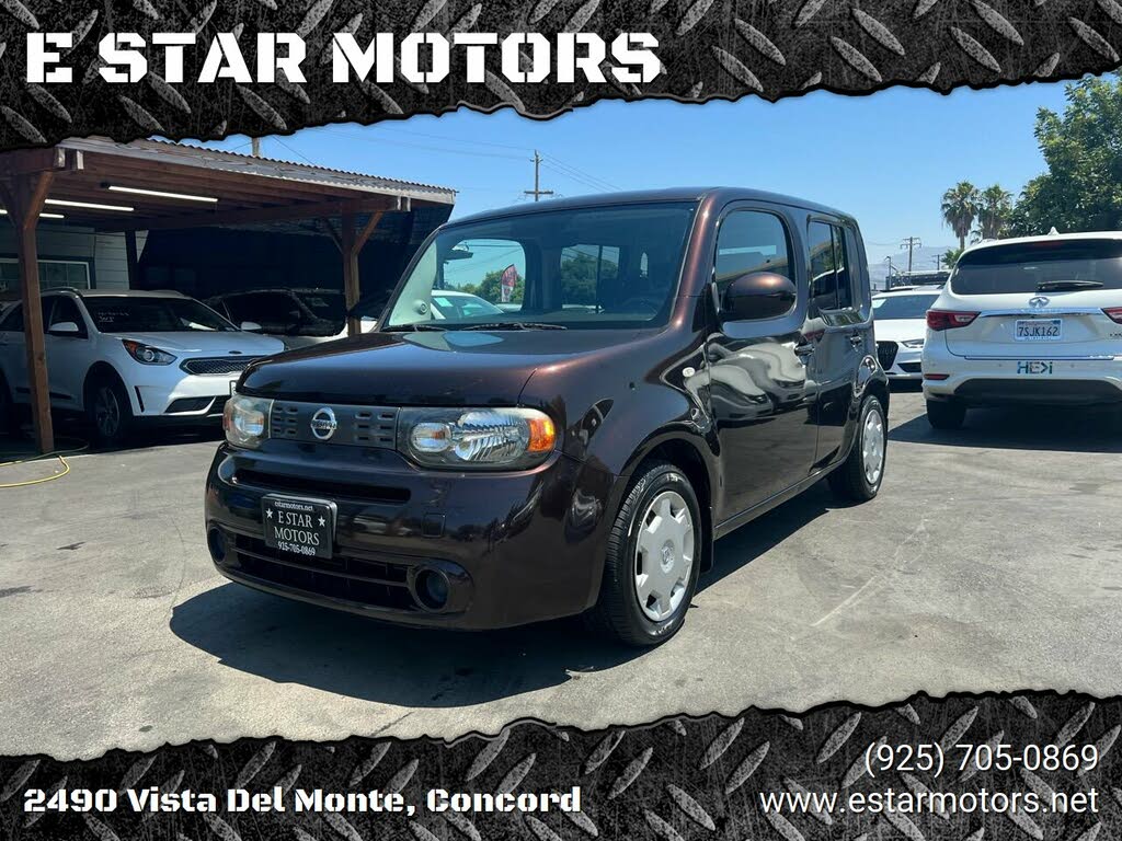 nissan cube black