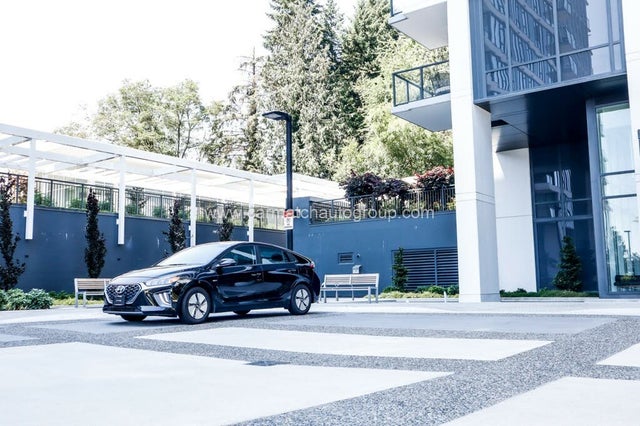 2020 Hyundai Ioniq Hybrid Preferred FWD