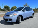 Nissan Versa 1.8 SL Hatchback