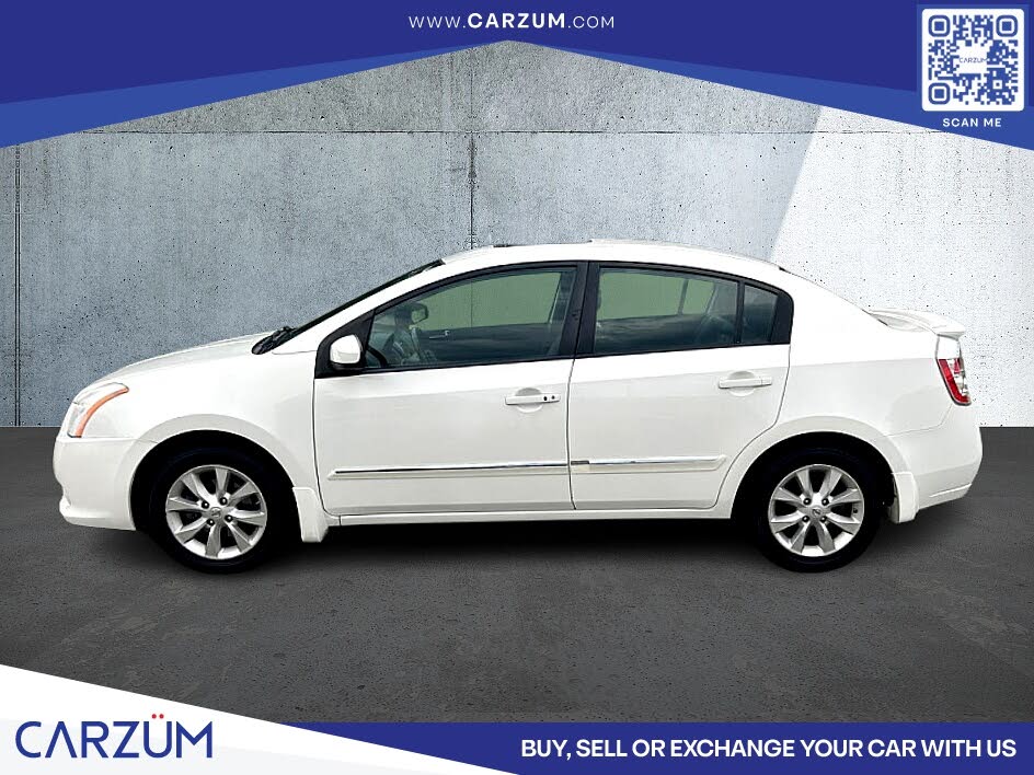 2011 nissan sentra white