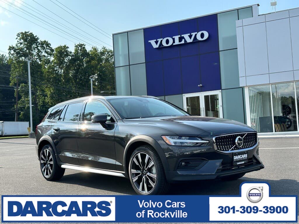 Used 2024 Volvo V60 Cross Country B5 Ultimate AWD For Sale (with Photos ...