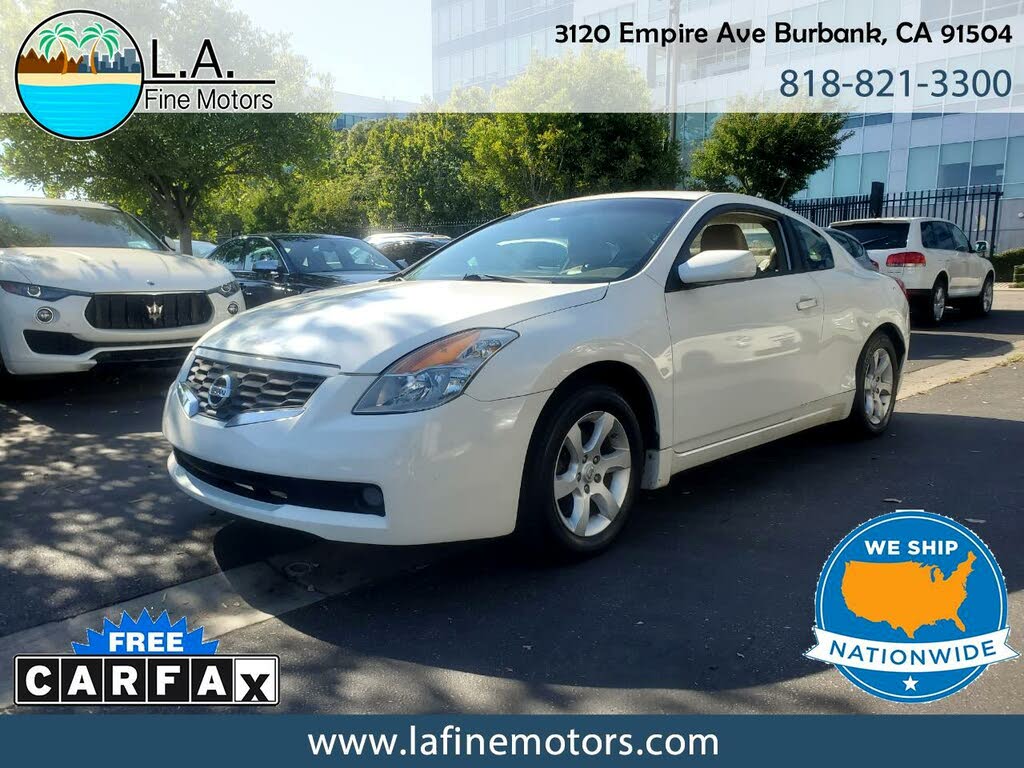 2008 nissan altima coupe white