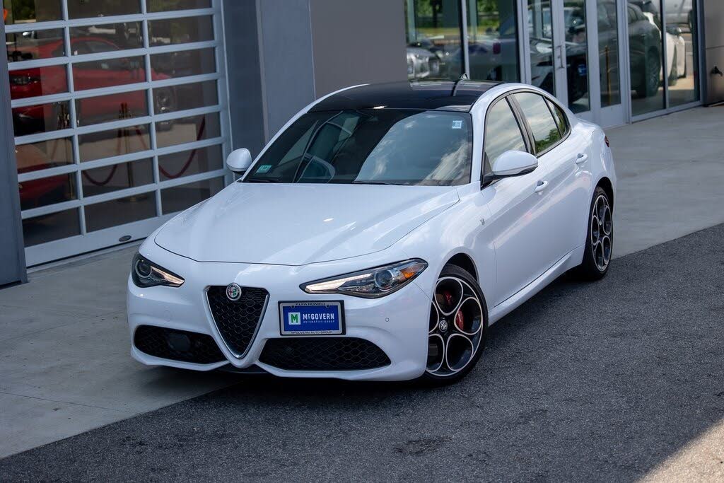 Alfa Romeo usados en venta (con fotos) - CarGurus