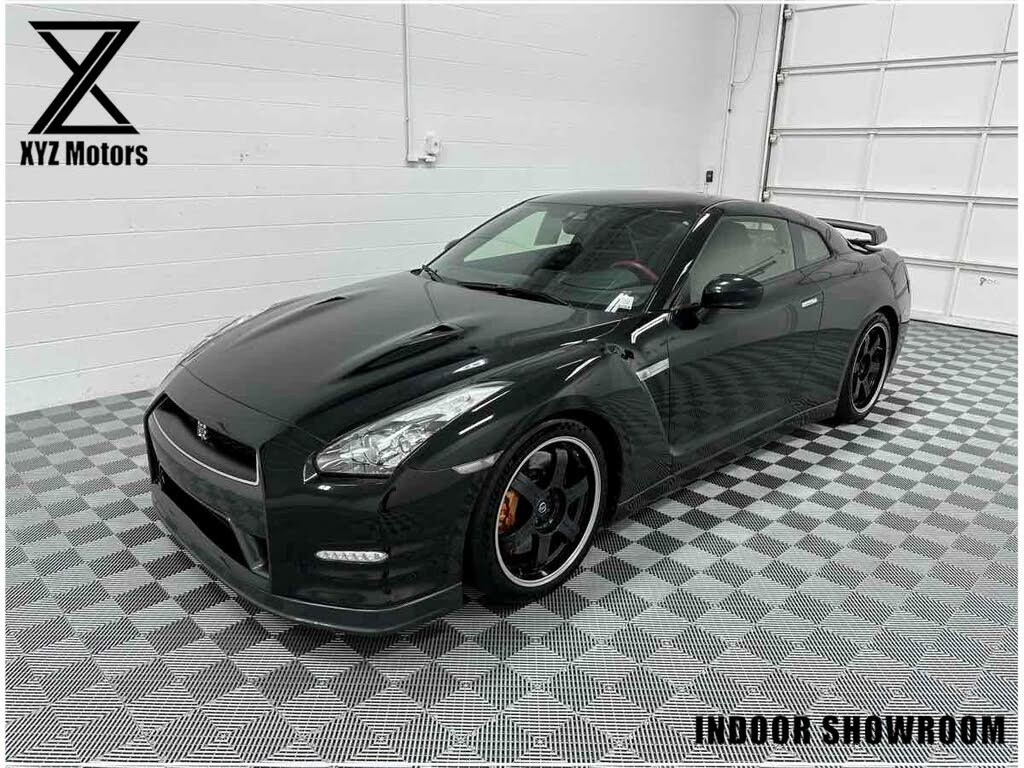 2023 NISSAN GT-R Black Edition 