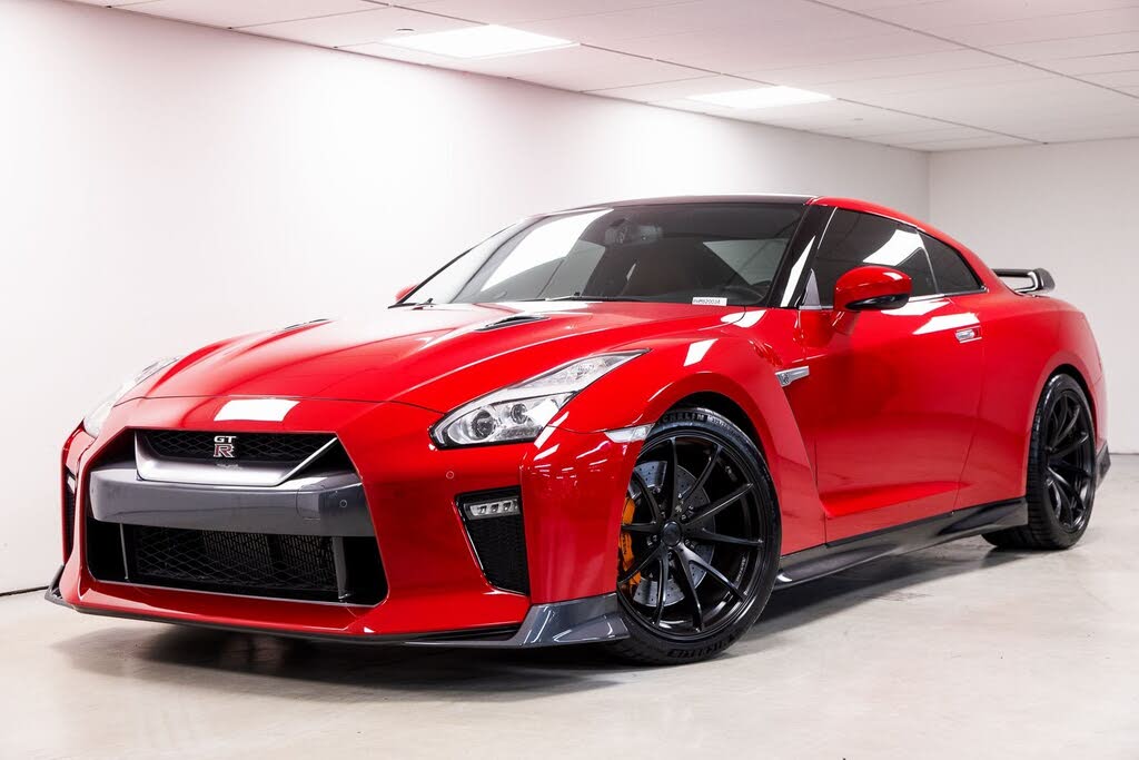 red nissan gtr for sale