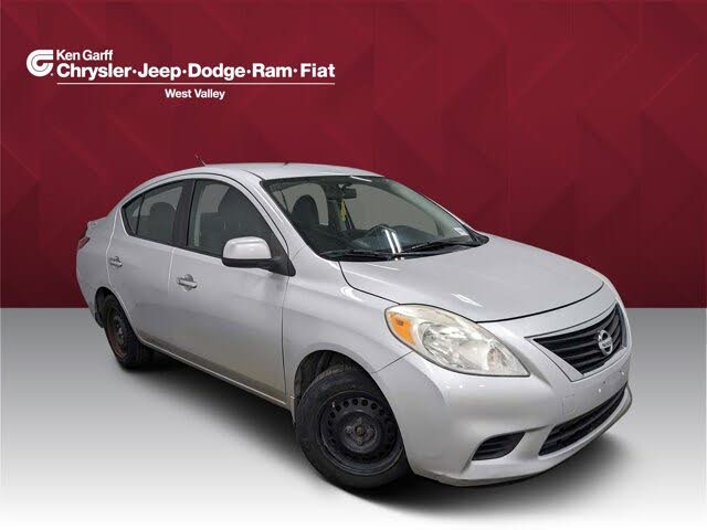 nissan versa for sale under 5000