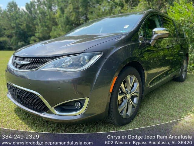 2019 Chrysler Pacifica Limited FWD