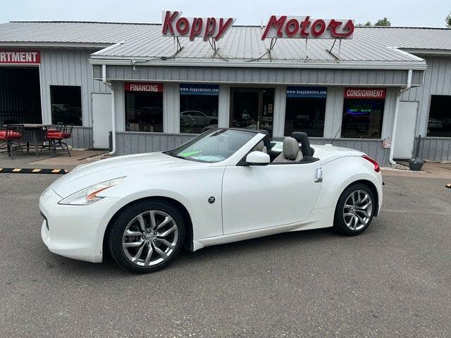 2009 nissan 370z convertible