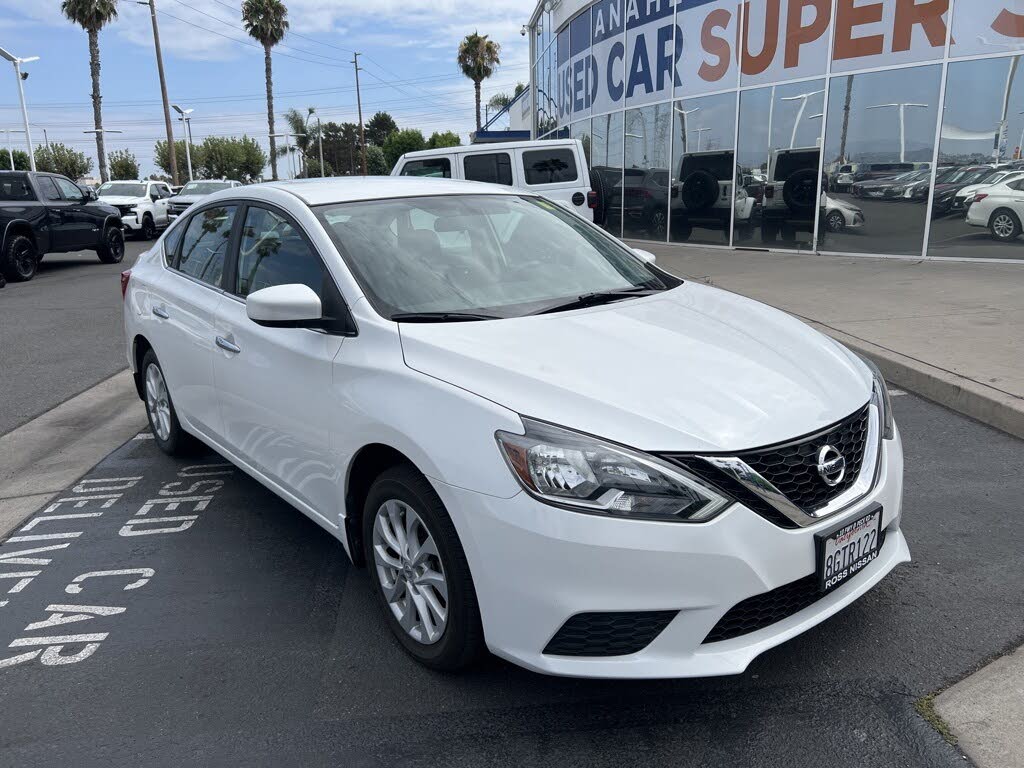 2018 nissan sentra sv white