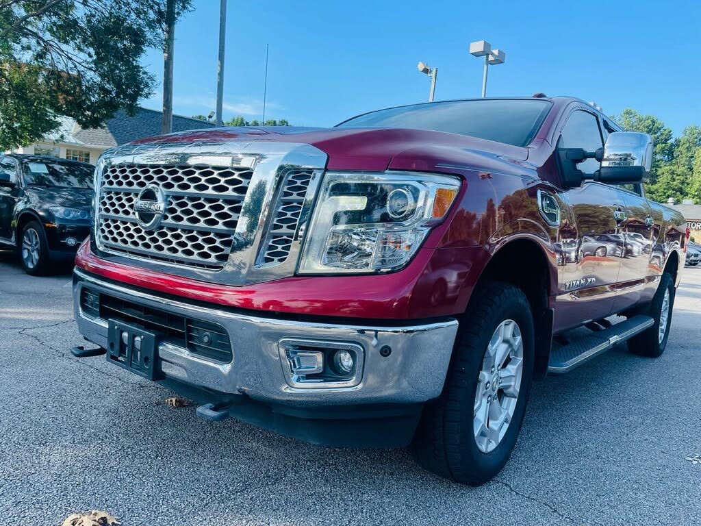 2015 nissan titan sv